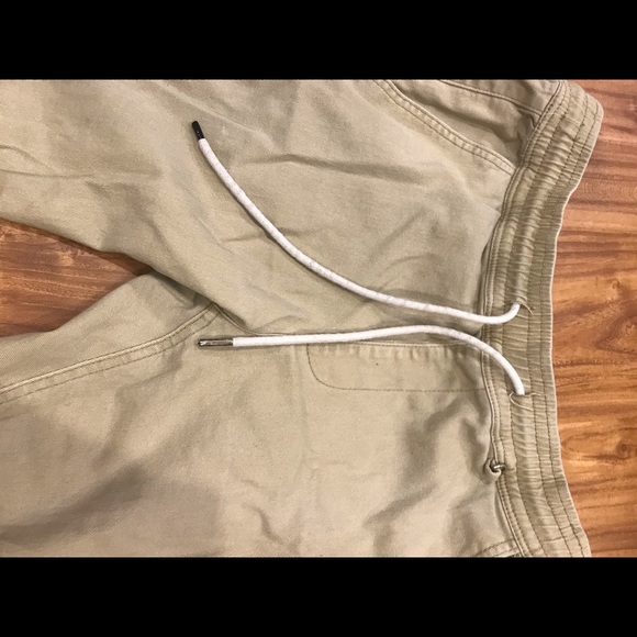 Skinny fit khaki draw string pants with side zip - Picture 4 of 5